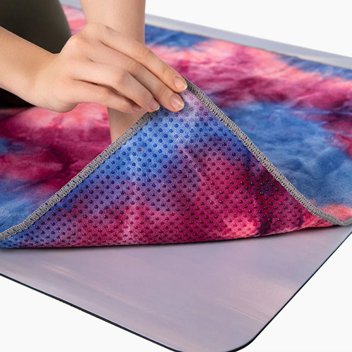 Translation missing: en.Essential Yoga Towel – Non-Slip, Quick-Drying Microfibre Towel for Yoga &amp; Pilates. 183cm x 63cm. Available in 8 eye-catching colours