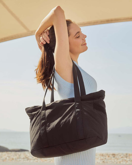 Translation missing: en.Women's Handbags - Zippered Tote Bag - Large Shoulder Bag - School Bag - Crossbody Bag - Laptop Bag - Handbag - Tote Bag - Weekend Bag - Shopping Bag - Beach Bag - Yoga/Fitness/Travel Bag - Black