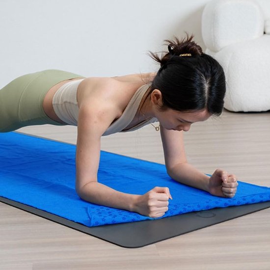 Translation missing: en.Yoga towel - Moisture-regulating and non-slip - Yoga towel - Quick-drying yoga mat fabric - Breathable yoga mat with mesh storage bag - Suitable for hot yoga, pilates and fitness - Blue