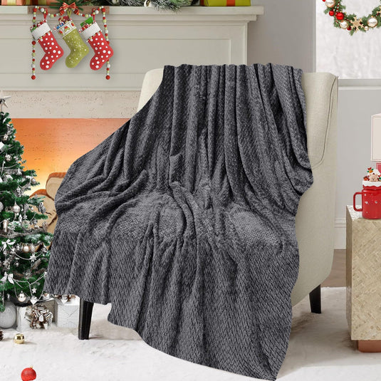 Translation missing: en.Christmas Solid Color Blanket, 59x39" Soft Warm Throw Blanket, Light-weight Plush Throw Blanket for Bed Sofa Camping Airplane Holiday Gray