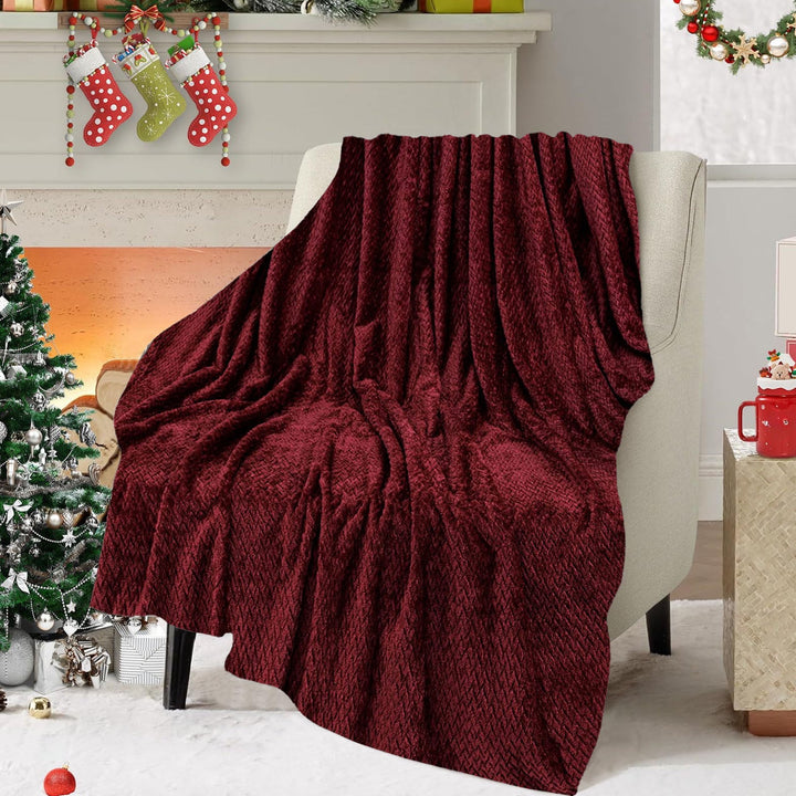 Translation missing: en.Christmas Solid Color Blanket, 59x39" Soft Warm Throw Blanket, Light-weight Plush Throw Blanket for Bed Sofa Camping Airplane Holiday Wine