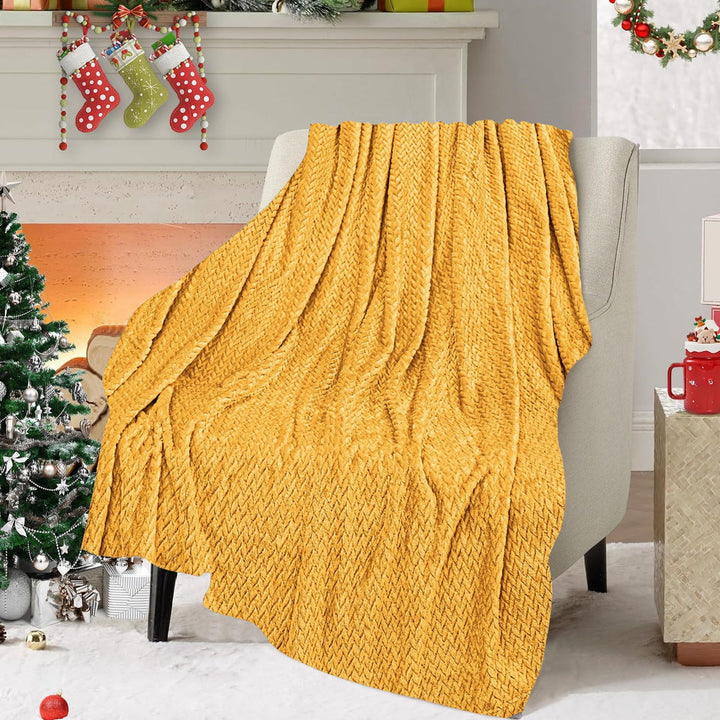 Translation missing: en.Christmas Solid Color Blanket, 59x39" Soft Warm Throw Blanket, Light-weight Plush Throw Blanket for Bed Sofa Camping Airplane Holiday Yellow