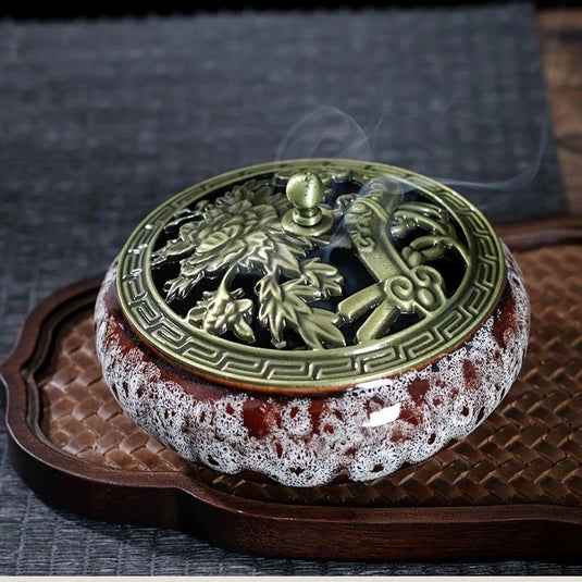 Translation missing: en.Glaze-transmutation ceramic incense burner with retro copper lid, fireproof mat, and incense coil holder. Suitable for various incense types, ideal for creative home decor and festive gifting.(Kiln turns red）