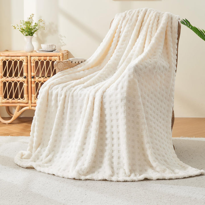 Translation missing: en.Throw Blankets for Bed Waffle White Blanket for Women Cozy Soft Fluffy Fleece Throw Blanket for Couch Lightweight Breathable Bed for All Season Cream 50x70