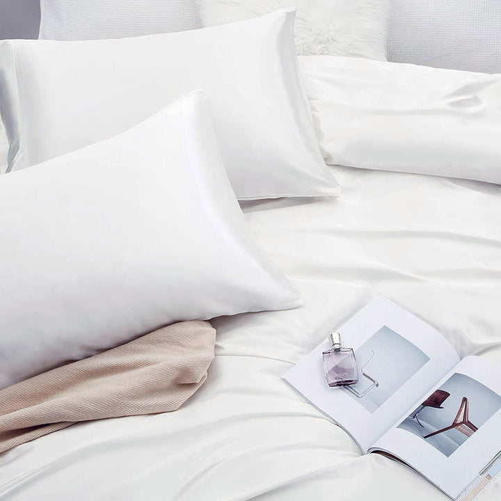 Translation missing: en.Art Silk Satin Sheet Set Hotel 3 Pieces Fitted/Flat Sheet Bedding Set-Luxury Soft Silky Sheets for Hair and Skin, Similar to Silk Bed Sheets Set 3 Pieces(King Single,White)