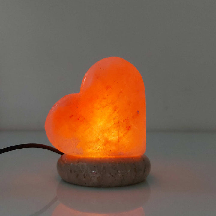 Translation missing: en.USB Colour Changing Salt Himalayan Lamp - Heart Love Shape Pink Rock LED Light