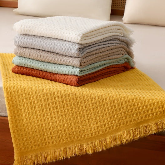 Translation missing: en.130*230CM Caramel Nordic Solid Color Knitted Sofa Throw Blanket with Tassels - Waffle Weave Polyester Decorative Blanket