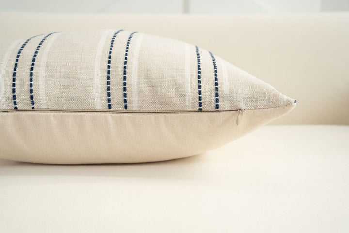 Translation missing: en.Textured Vertical Striped Pillowcases - Scandinavian Home Decor Accents (Blue Stripes Pair - 45x45cm)