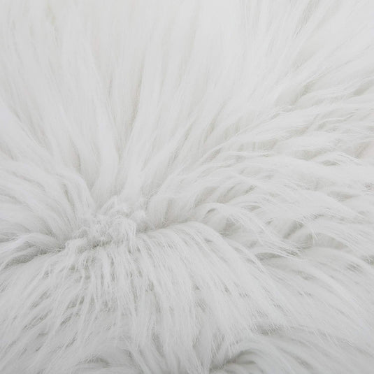 Translation missing: en.White Luxurious Long Faux Fur Cushion Covers - Set of 2, 45x45cm Soft Plush Decorative Pillowcases for Sofa &amp; Bed