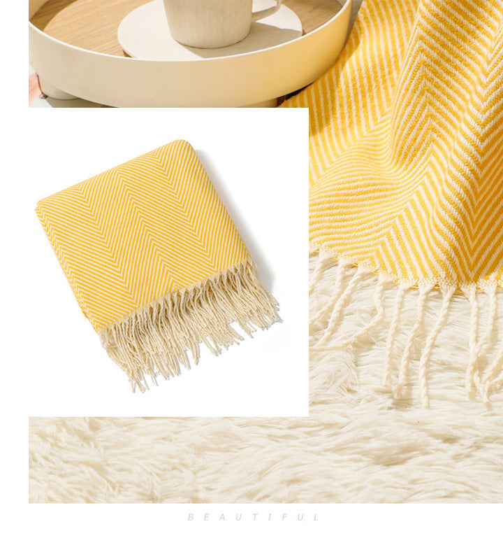 Translation missing: en.Red Elegant Herringbone Tassel Throw Blanket - Large Acrylic Faux Cashmere Soft Cozy Blanket for Sofa, Bed &amp; Decor (130x240cm)