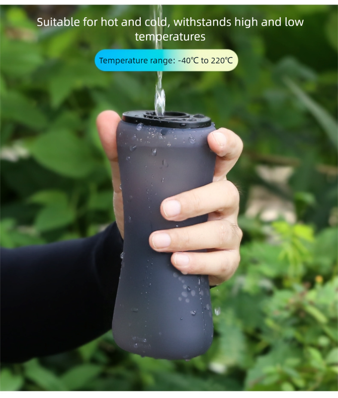 Translation missing: en.Black Collapsible Handheld Running Flask - 350ml Lightweight Silicone Water Bottle with Bite Valve