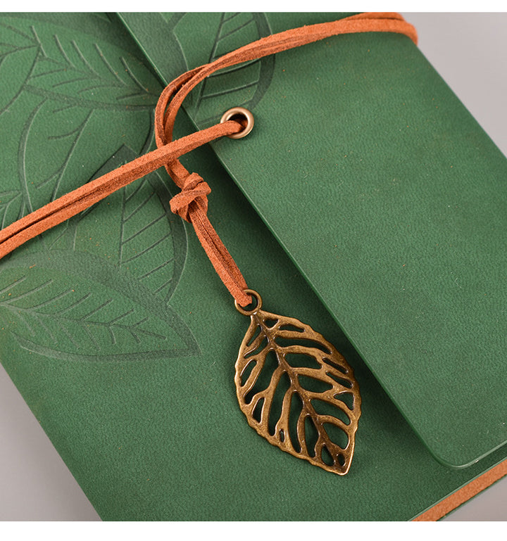 Translation missing: en.2PCS Green Vintage A5 PU Leather Journal with Leaf Charm - Ring Bound Refillable Notebook Set