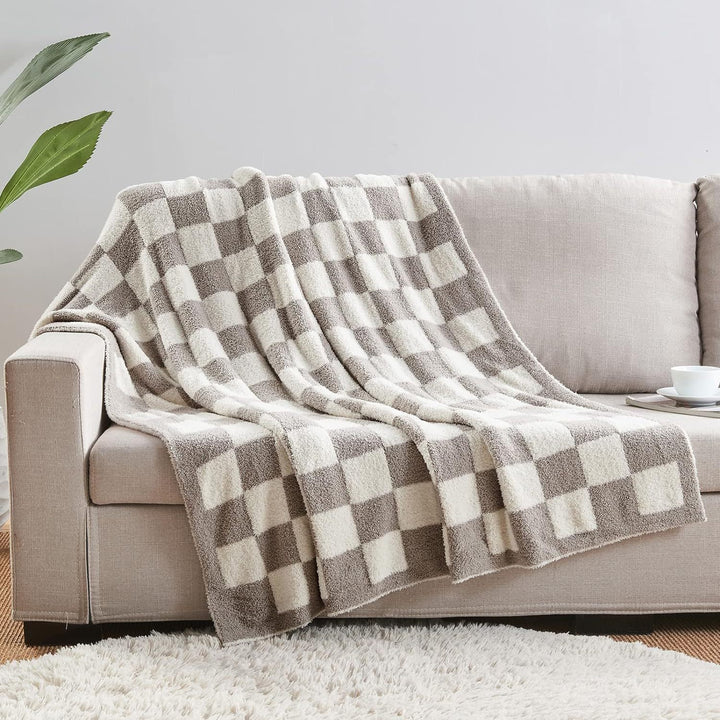 Translation missing: en.Grey and White Premium Knitted Checkerboard Throw Blanket(130 x 150 CM) - Soft Half-Velvet Fleece Nap Blanket, Couch Throw &amp; Office Decorative Wrap