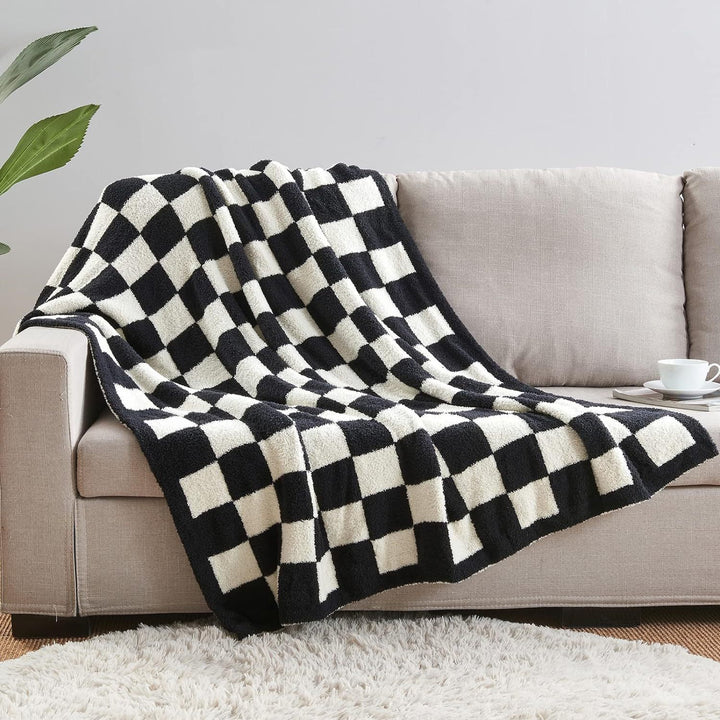 Translation missing: en.Black and White Premium Knitted Checkerboard Throw Blanket(130 x 150 CM) - Soft Half-Velvet Fleece Nap Blanket, Couch Throw &amp; Office Decorative Wrap