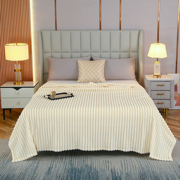 Translation missing: en.100*150cm Beige Solid Colour Flannel Throw Blanket - Thick Double-Sided Fleece with Ribbed Texture - Soft throw blanket&amp; Lightweight for Sofa, Bed, Office Nap, Air-Conditioned Rooms - Durable, Machine Washable, Non-Shedding